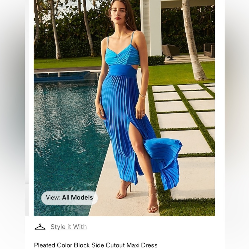 Pleated Color Block Side Cutout Maxi Dress